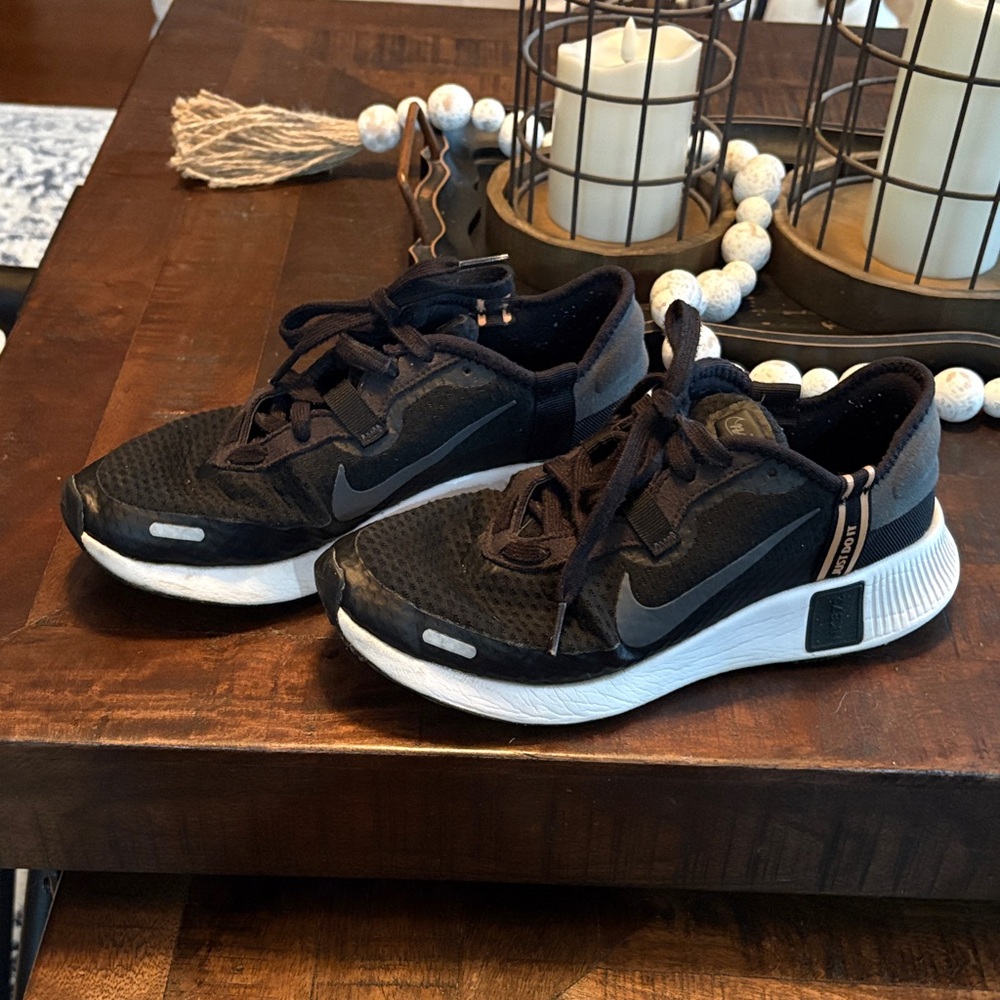Nike Black and White Athletic Shoes